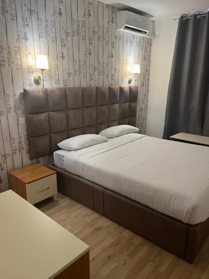 Hotel Aurelia Les Arcs-sur-Argens Экстерьер фото