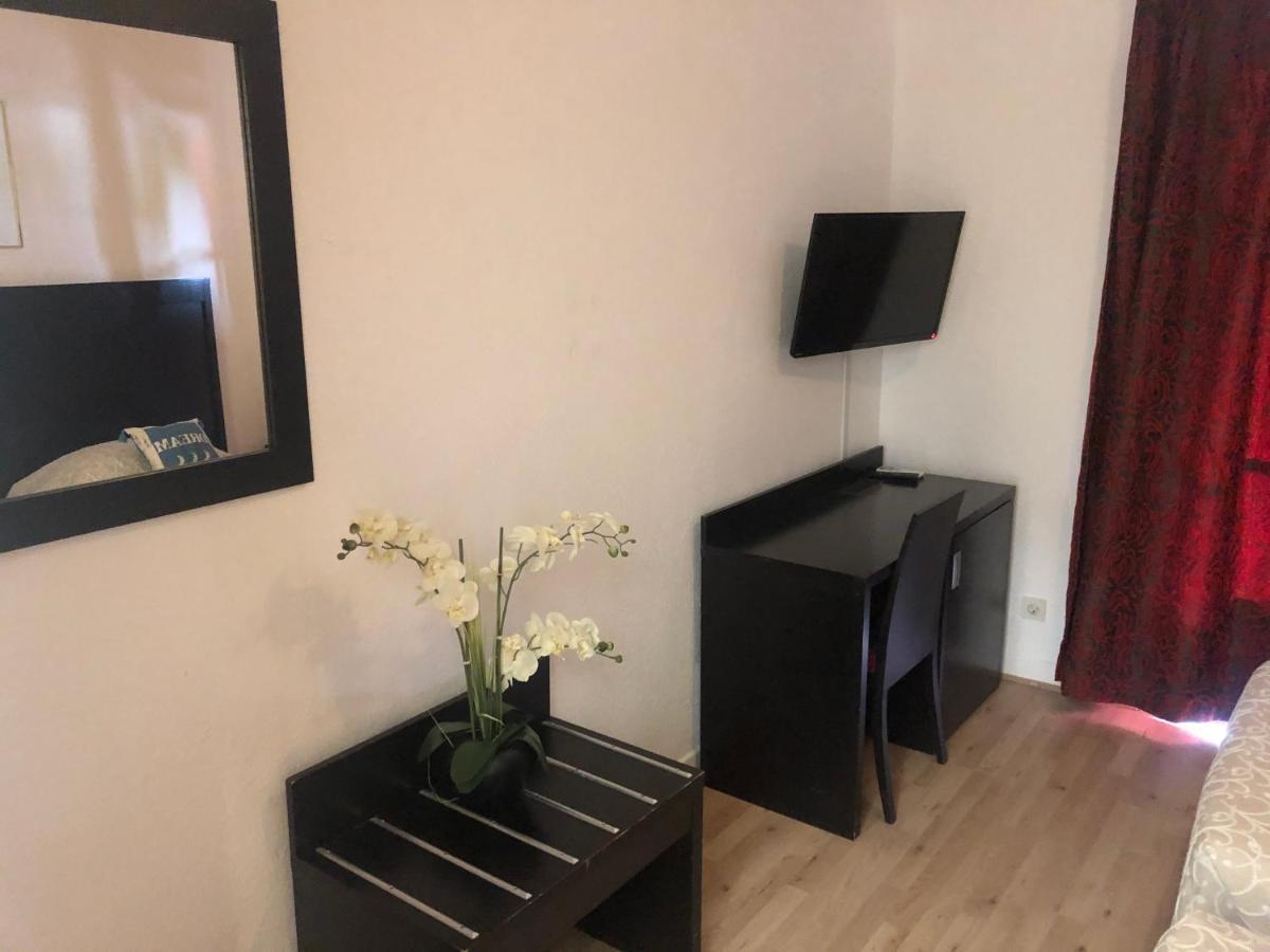 Hotel Aurelia Les Arcs-sur-Argens Экстерьер фото